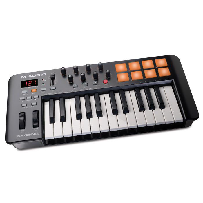 M-Audio Oxygen 25 II миди-клавиатура